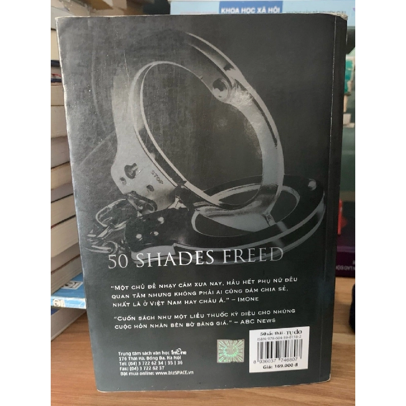 50 Sắc Thái tự do -E.L James 758638