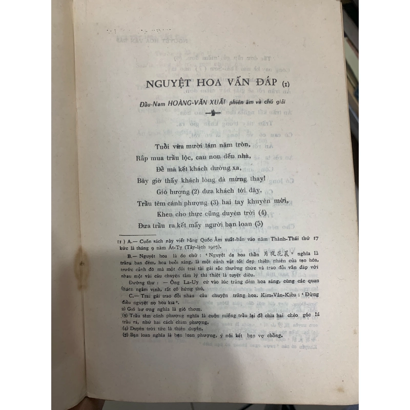 NGUYỆT HOA VẤN ĐÁP - Hoàng Văn Suất 279550