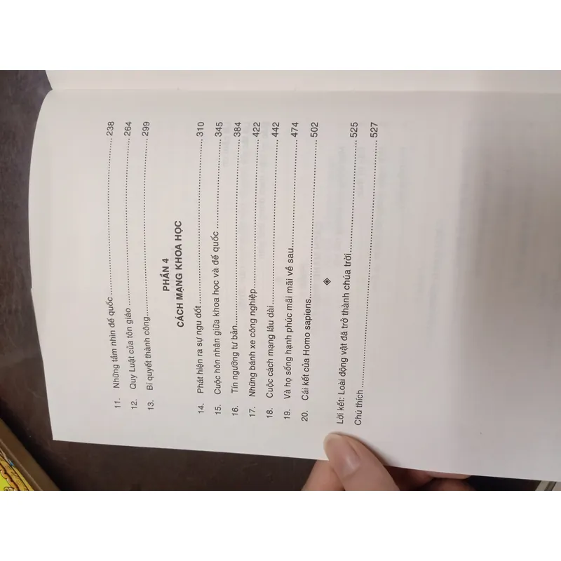 Sapiens Lược sử loài người - Sách cũ 640396