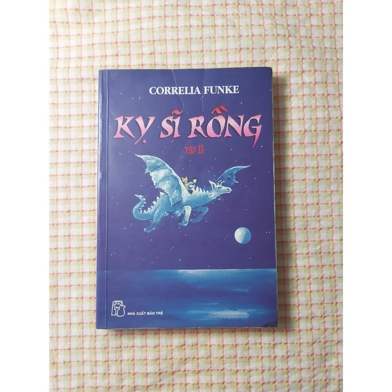 KỴ SĨ RỒNG - TẬP 2
✍️🏻 Correlia Funke 718482