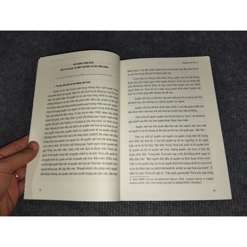 VĂN HOÁ - VĂN HỌC DƯỚI GÓC NHÌN LIÊN KHÔNG GIAN 991077
