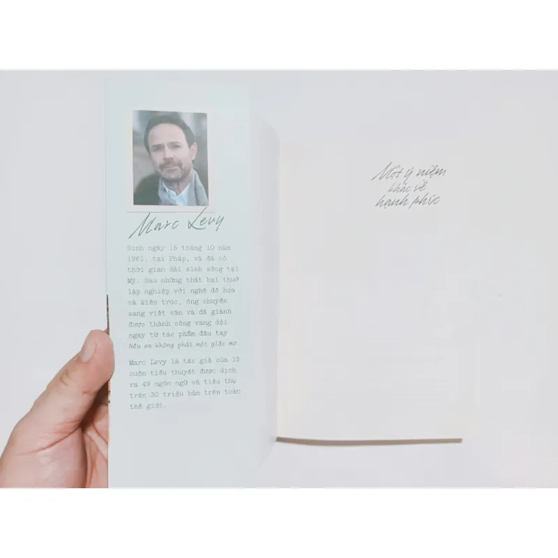 Một Ý Niệm Khác Về Hạnh Phúc - Marc Levy 
 1019294