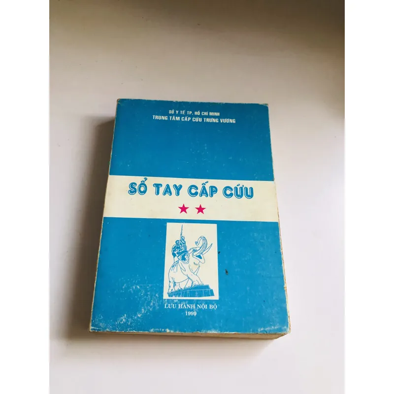 SỔ TAY CẤP CỨU  701986