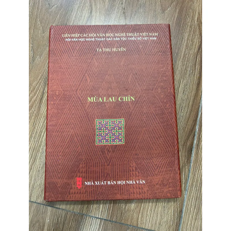 Mùa lau chín – Tạ Thu Huyền 761102