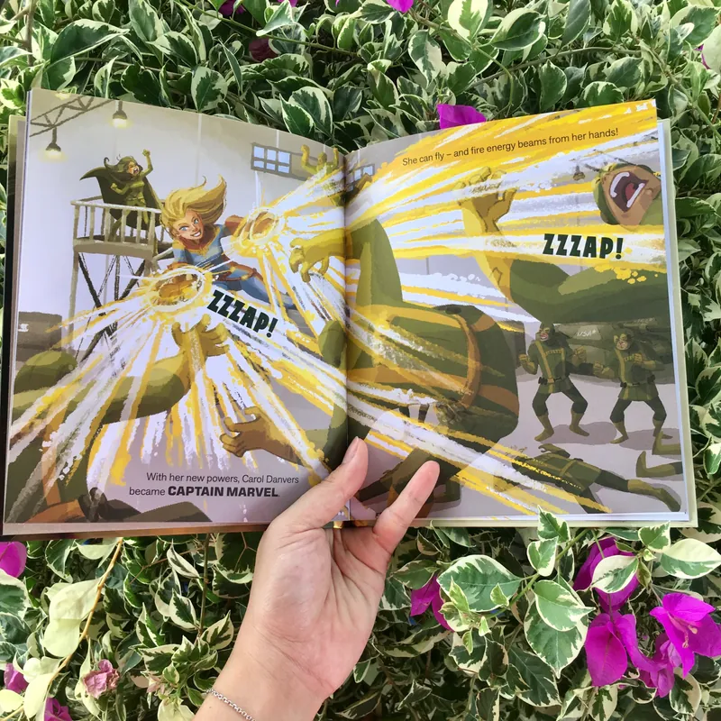 Sách tranh A Treasure Cove Story Captain Marvel 598407