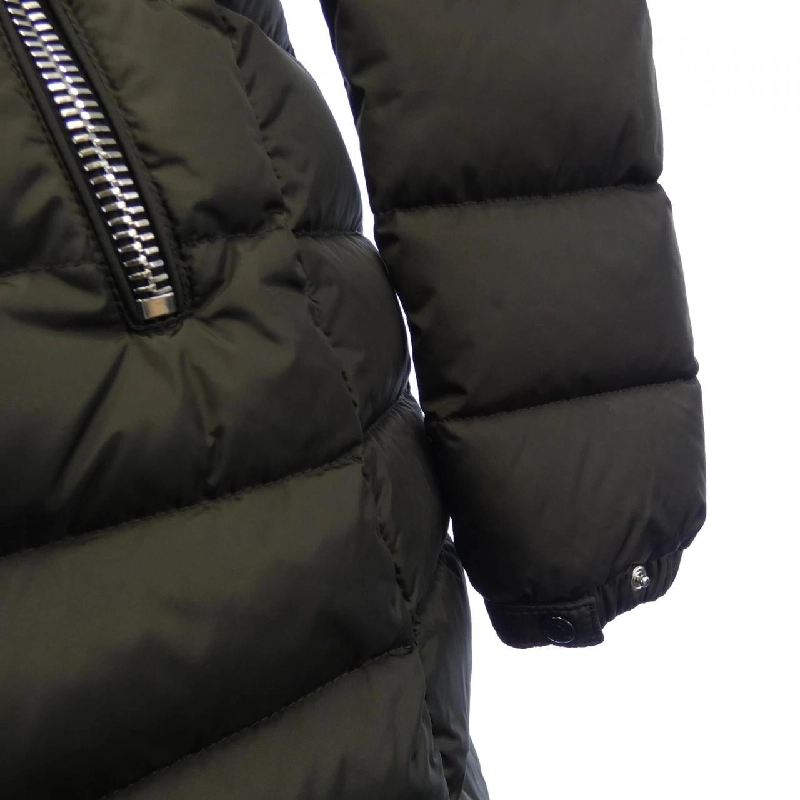 Áo khoác lông vũ MONCLER 636449