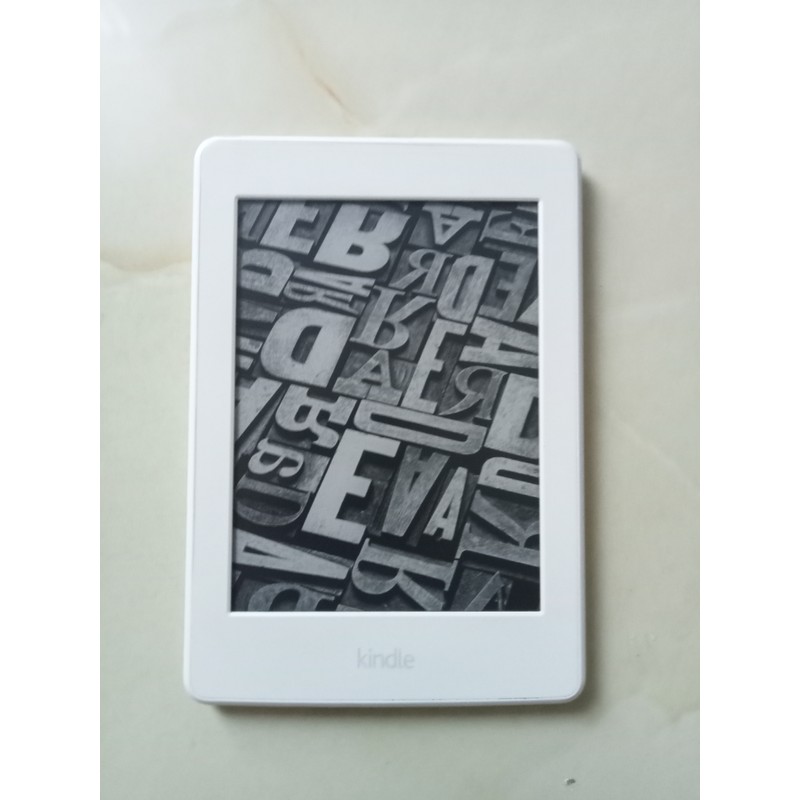 Máy đọc sách Kindle PPW3 màu trắng 144946