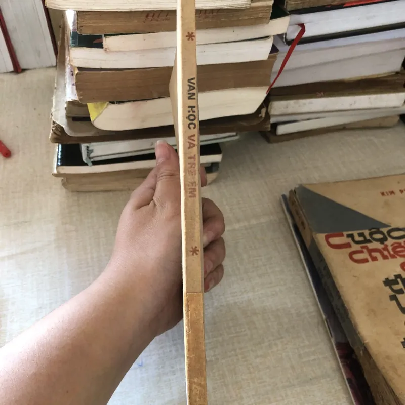 Văn học và trẻ em 973899