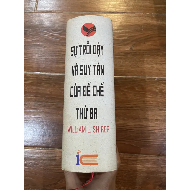 Sự trỗi dậy và suy tàn của đế chế thứ ba  (t4) 925722