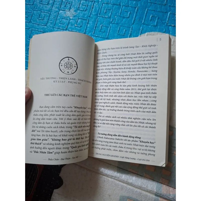 Khuyến Học (khổ nhỏ) 937433