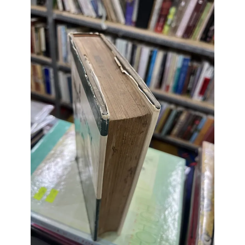 A COMPLETE HISTORY OF GUAM ( BÌA CỨNG ) - PAUL CARANO, C. SANCHEZ 1035138