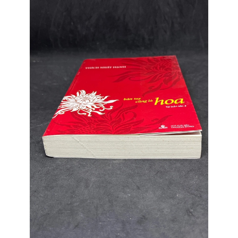Bàn Tay Cũng Là Hoa - Thích Nhất Hạnh new 90% HCM.ASB2305 346524
