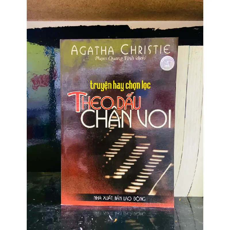 Theo dấu chân voi - Agath Christie 556066