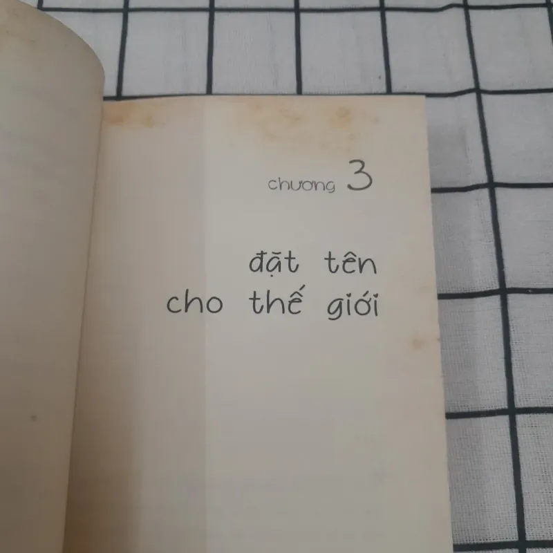 Nhà văn Nguyễn Nhật Ánh- Cho tôi xin một vé đi tuổi thơ. In lần 53 năm 2015 568944