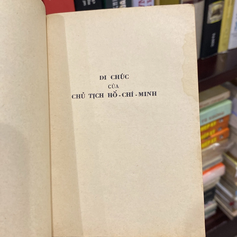 ĐỜI ĐỜI NHỚ ƠN CHỦ TỊCH HỒ CHÍ MINH VĨ ĐẠI, sách khổ nhỏ bỏ túi, xb 1969 551046