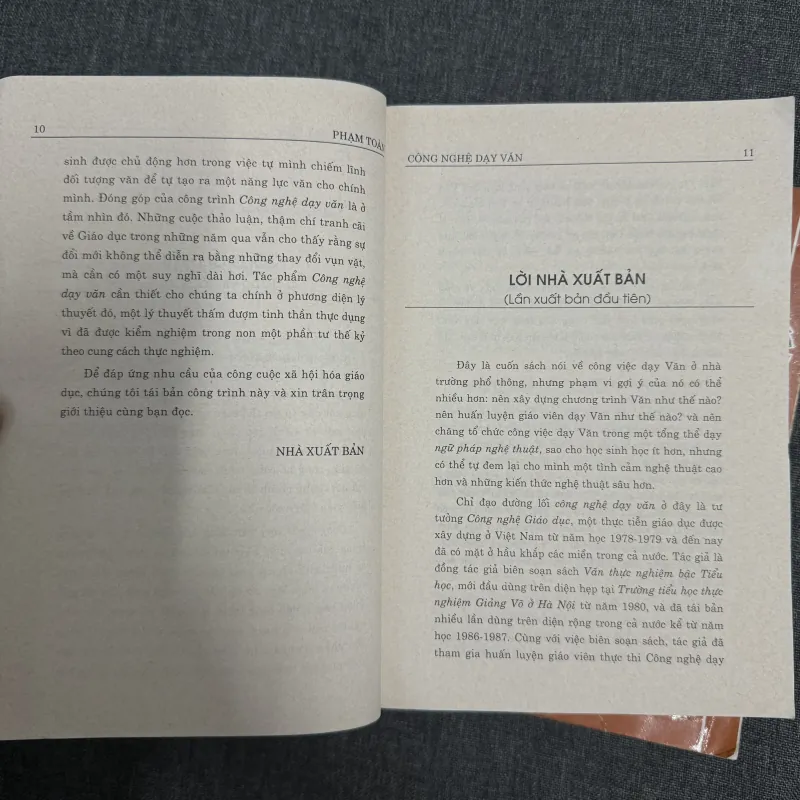 Công nghệ dạy văn (Dẫn luận, Cơ sở Tâm lí học) - Phạm Toàn 904650