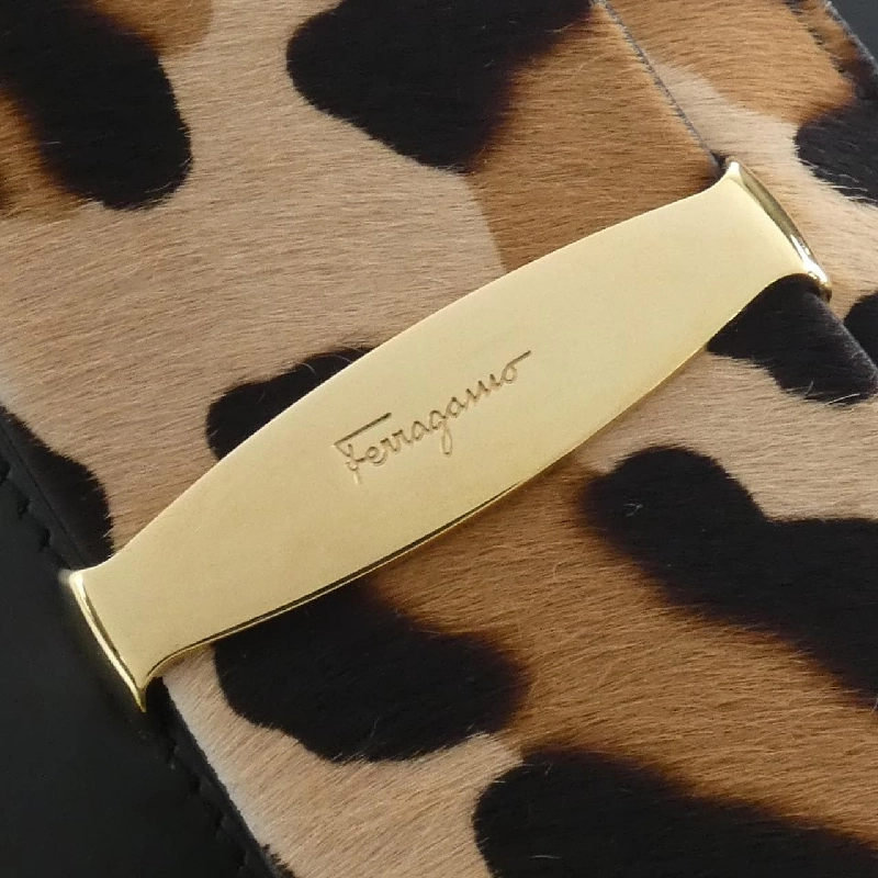 Túi xách Salvatore Ferragamo 21 G649 - Hàng hiệu Chính hãng 771708