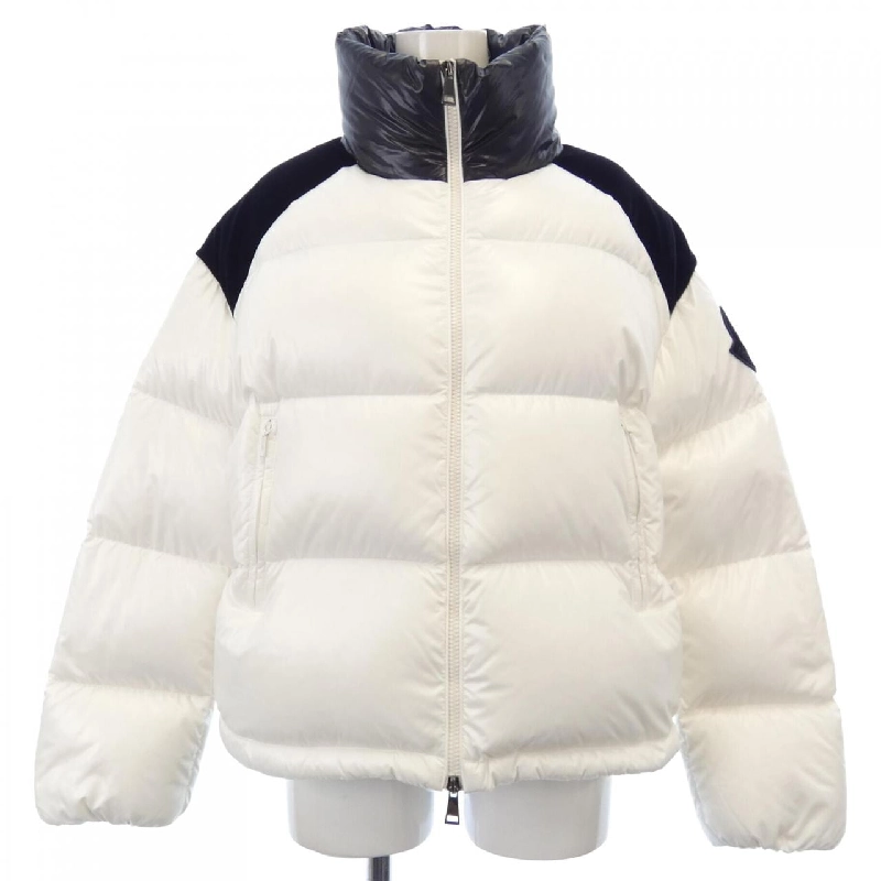 Áo khoác lông vũ MONCLER 636951