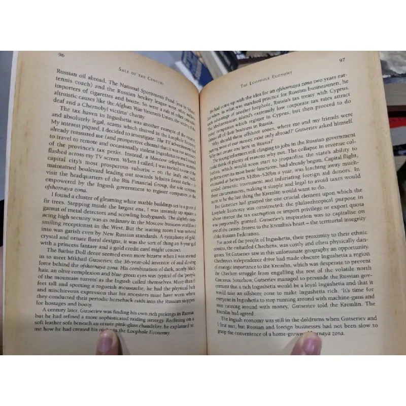 Sale of the century - Chrystia Freeland 689393