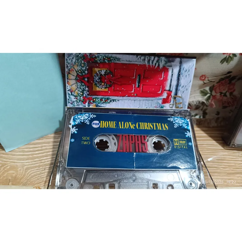 Băng Cassette Nhạc Giáng Sinh Home Alone 590944