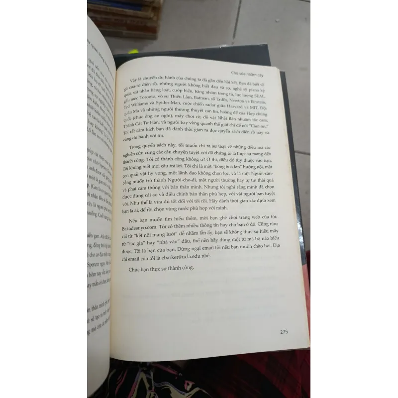 CHÓ SỦA NHẦM CÂY - PHẠM QUỐC KHÁNH 738867