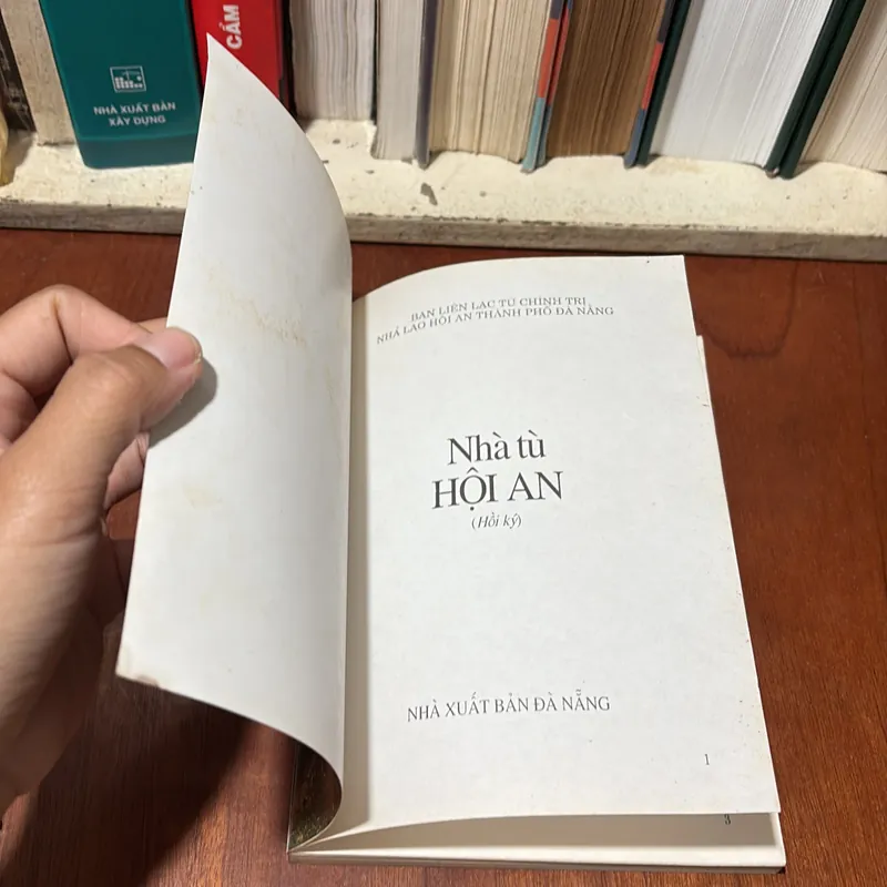 II Sách Lịch Sử: Nhà Tù Hội An (Hồi Ký) - 2000 723360