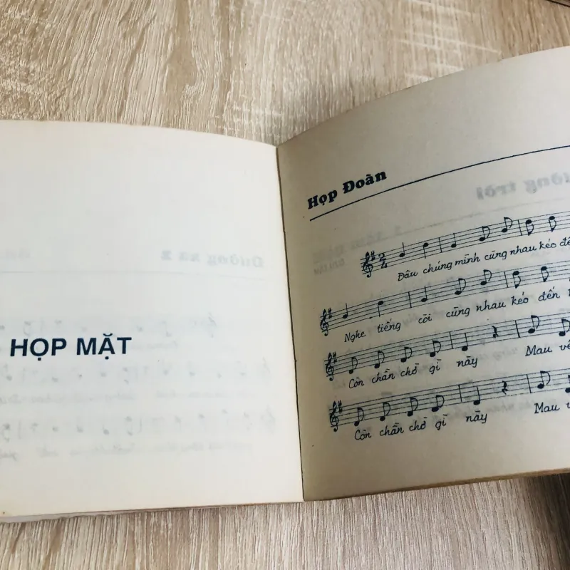 NHỮNG BÀI HÁT CỘNG ĐỒNG NỐI VÒNG TAY LỚN 928930