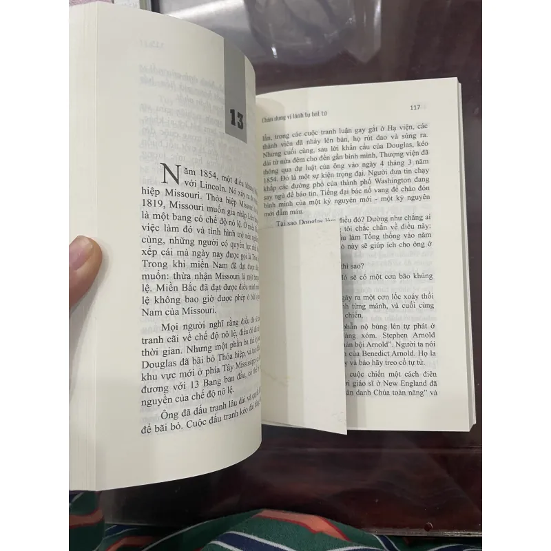 Đừng bao giờ lùi bước - Abraham Lincoln Chân dung vị lãnh tụ bất tử 758378