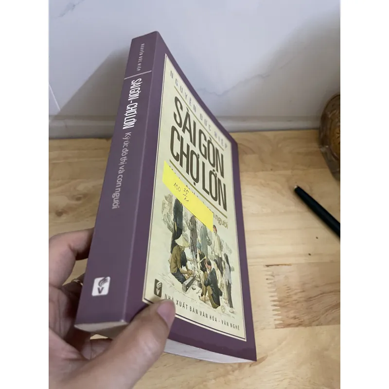 Sài gòn chợ lớn ký ức đô thị và con người 735547