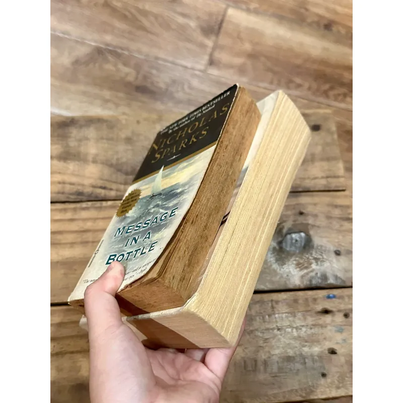 Combo Sách Nicholas Spark - See Me/Message In A Bottle 736327