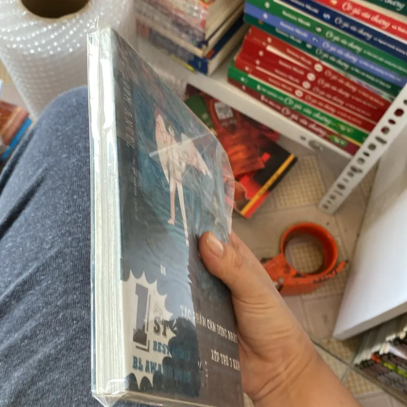 One Room Angel 712008