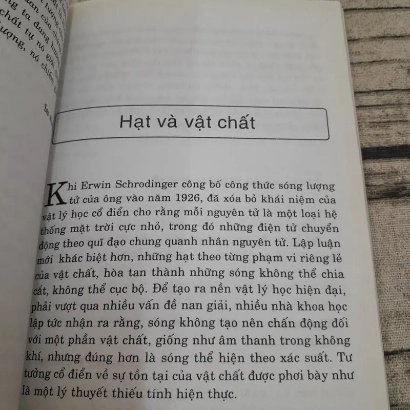 Einstein và Đức Phật. Gặp gỡ tư tưởng. Tác giả Huy Thông Nguyên Hạ 655894