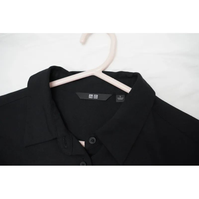 [Mới cắt tag ] Uniqlo -Sơ Mi Đen size L cho nữ 681054