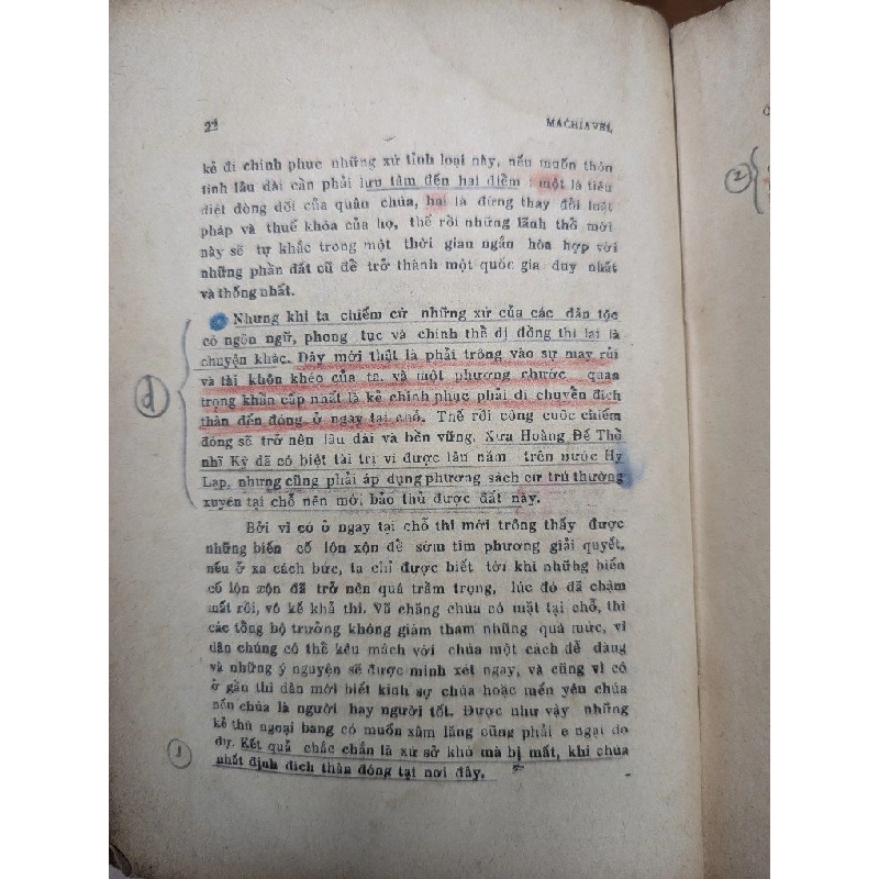 QUÂN VƯƠNG THUẬT LÃNH ĐẠO CHÍNH TRỊ - MACHIAVEL LE PRINCE 191569