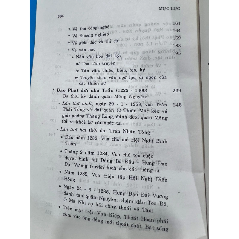 ĐẠO PHẬT VÀ DÒNG SỬ VIỆT - THÍCH ĐỨC NHUẬN 444512