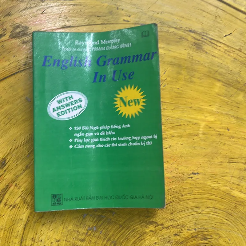 ENGLISH GRAMMAR IN USE- RAYMOND MURPHY 697820