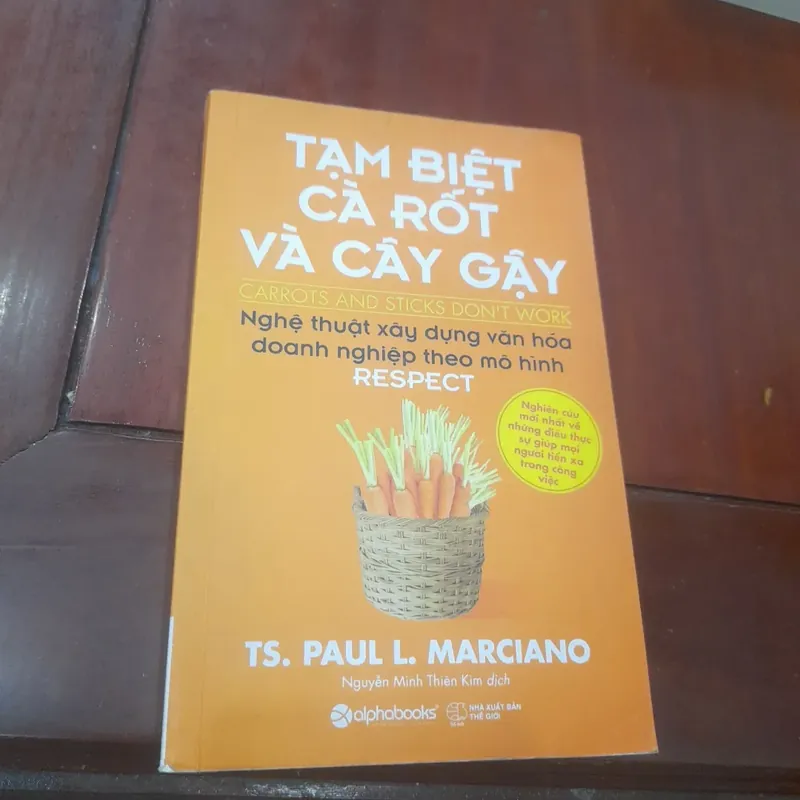 Tạm biệt CÀ RỐT và CÂY GẬY 720365