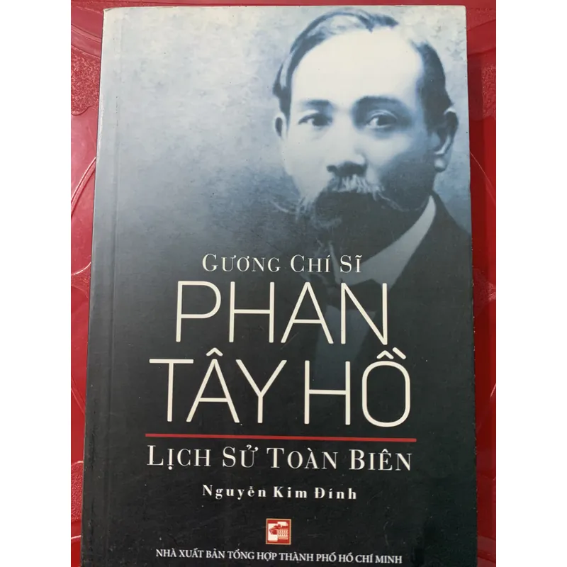 Gương chiến sỹ Phan Tây Hồ 689624