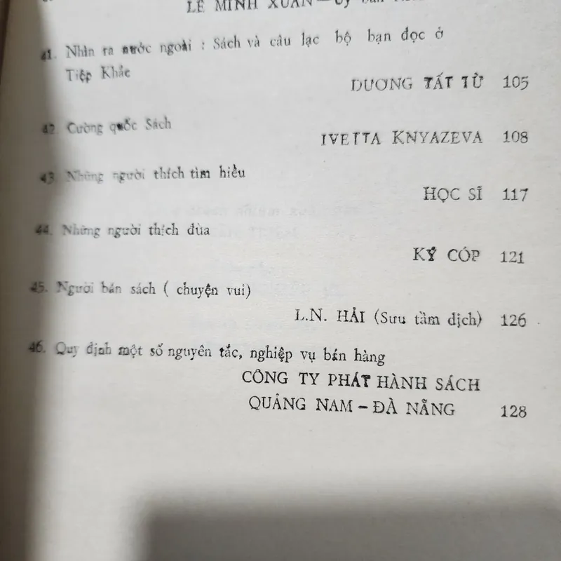 Từ những trang sách  548057