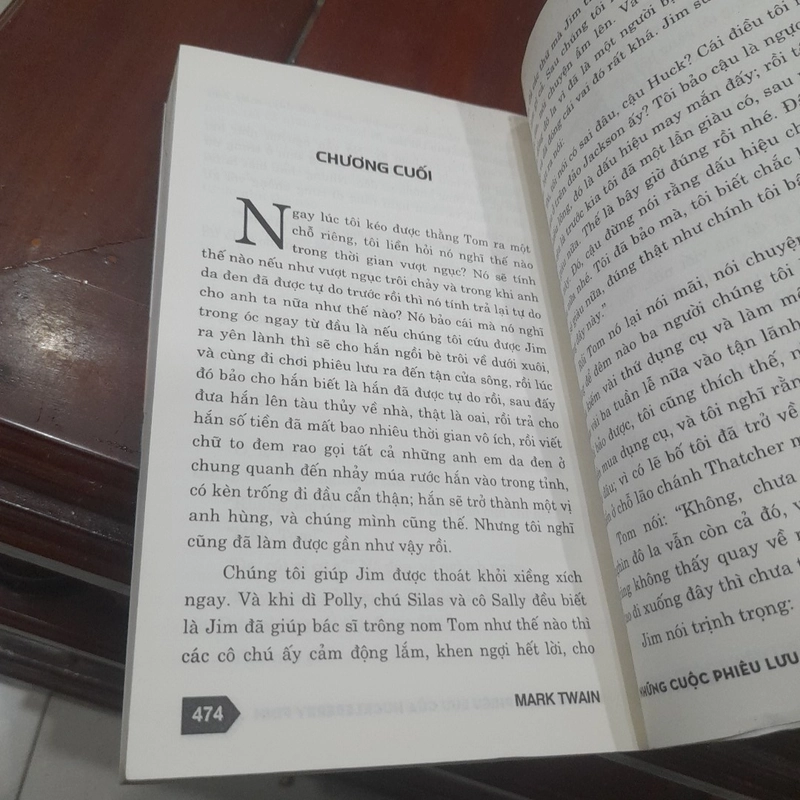 MARK TWAIN - Những cuộc phiêu lưu của Huckleberry Finn 497927