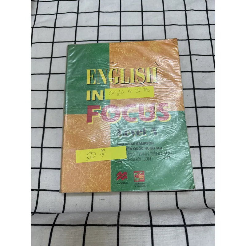 ENGLISH IN FOCUS 657590