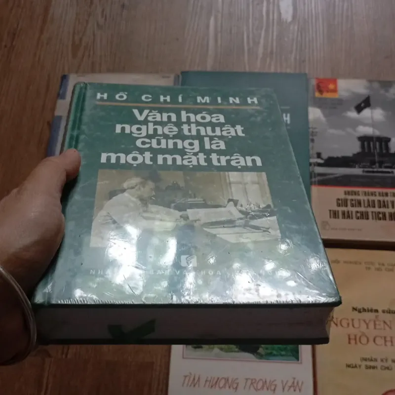 Combo sách về Chủ tịch Hồ Chí Minh  697980