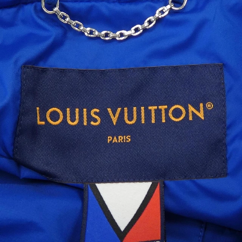 Áo khoác LOUIS VUITTON HRB31WPHG - Hàng hiệu Authentic 892658
