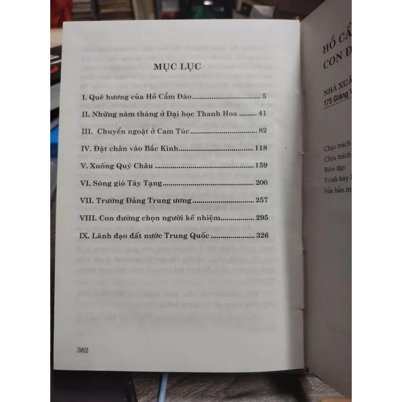 Sách: Hồ Cẩm Đào - Con đường phía trước - Tác giả: Mã Linh - Lý Minh (A3) 601531