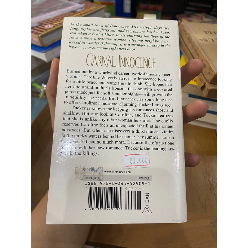Carnal Innocence - Nora Roberts 523137