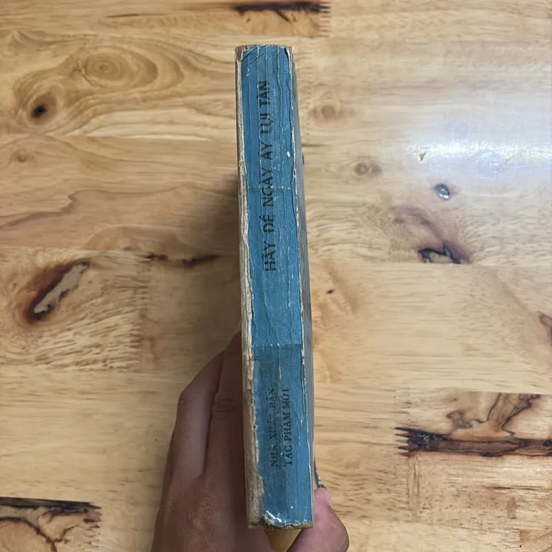 II Sách Xưa: Hãy Để Ngày Ấy Lụi Tàn - GIÊRƠN GOĐƠN - 1982 680695