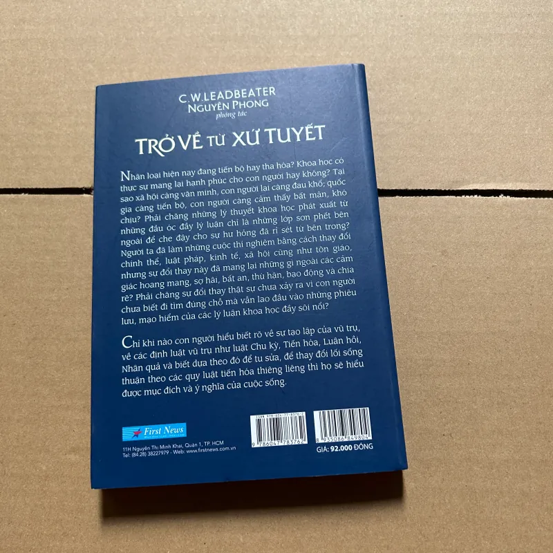 Trở về từ xứ tuyết 1042255