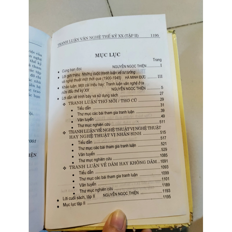 Tranh luận văn nghệ thế kỉ XX 443336