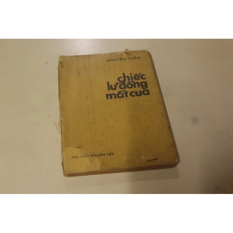 Chiếc lư đồng mắt cua, Nguyễn Tuân 957967