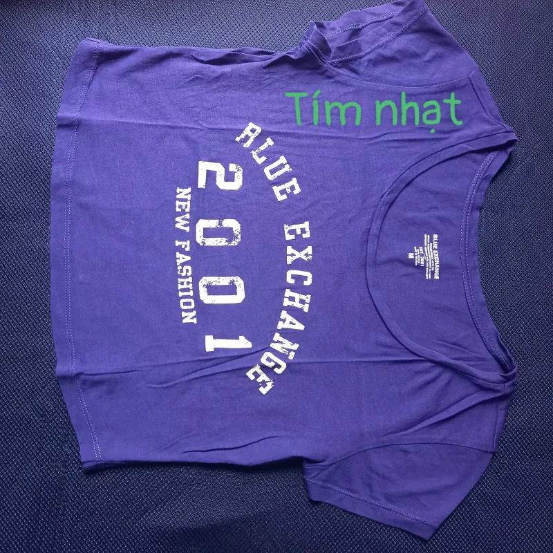 Áo cotton/ phông, cỡ M, sản phẩm của The Blue.  1021034